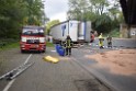 LKW blieb unter Bruecke haengen Koeln Ehrenfeld Innere Kanalstr Hornstr P387